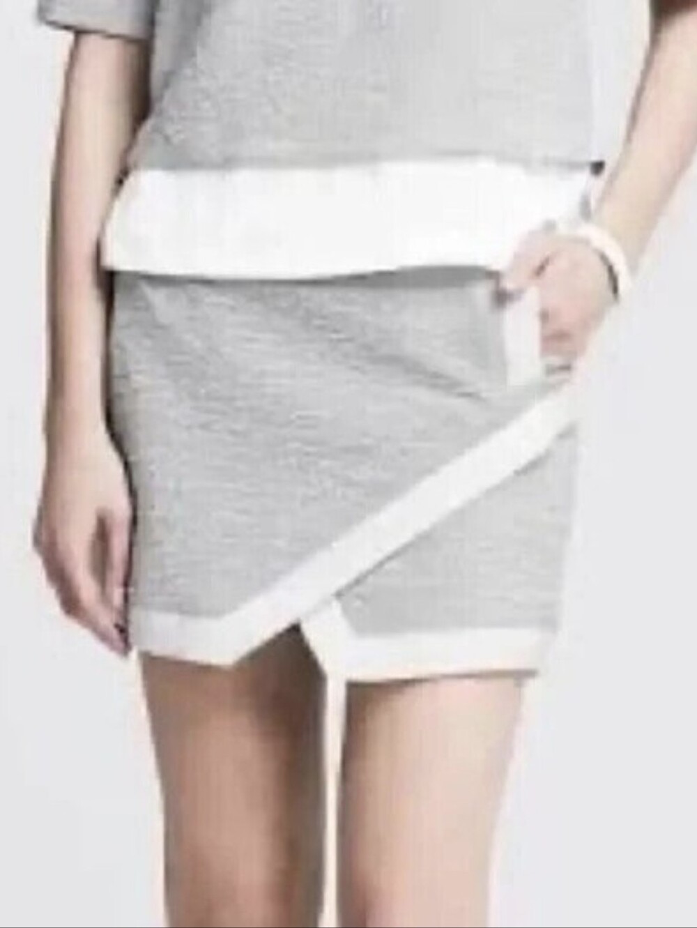 Banana Republic Textured Asymmetric Mini Skirt Grey SZ 0P EUC